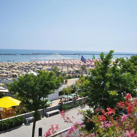 Ξενοδοχείο Piccolo Ariston