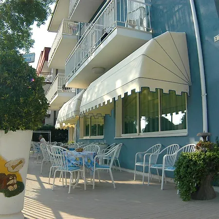 Piccolo Ariston Hotel 3*