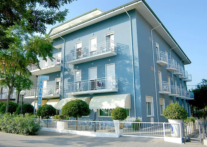 Piccolo Ariston Szálloda 3*